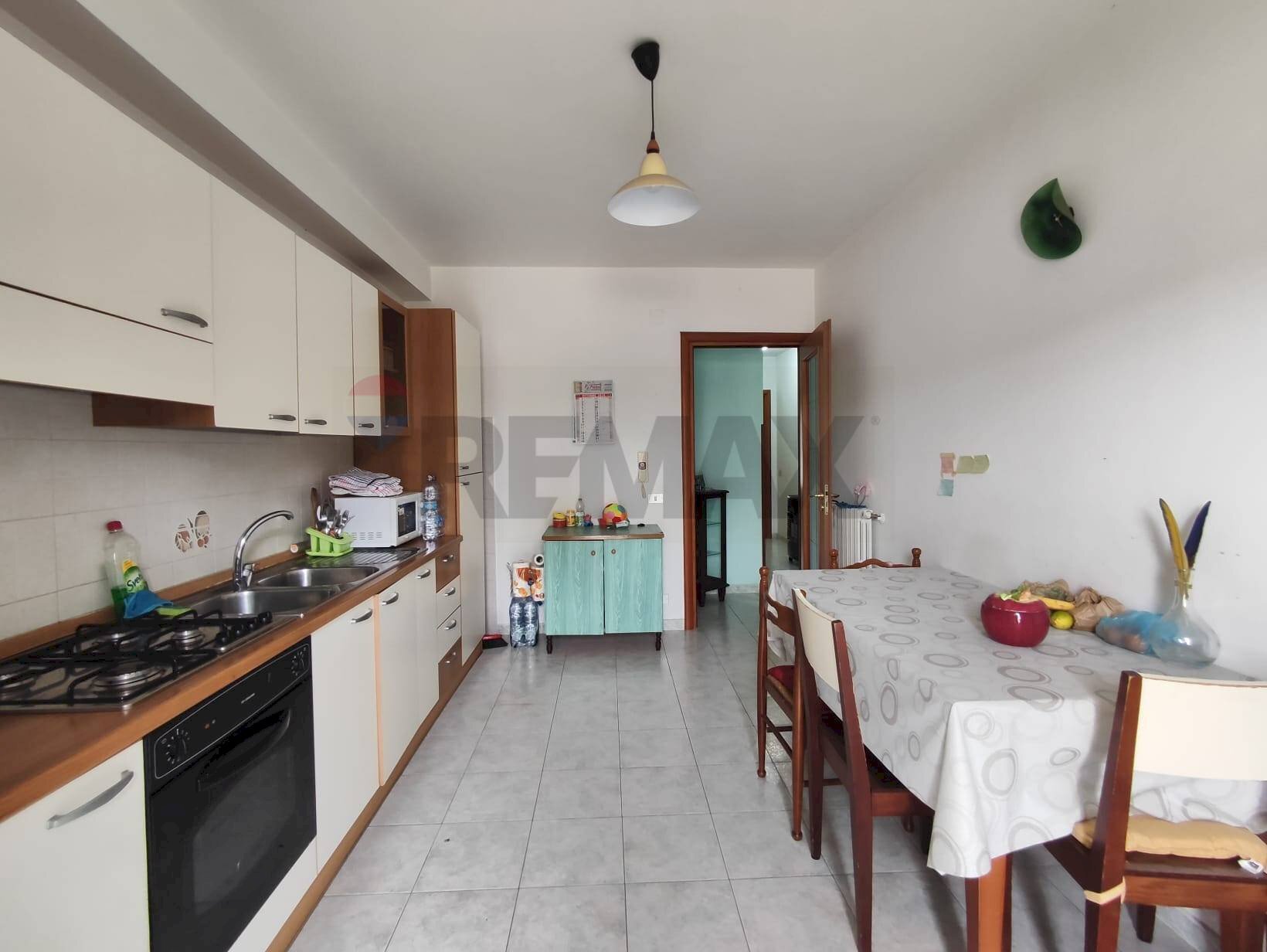 Cucina - Appartamento Via Tagliamento, Palazzolo Acreide - foto 2