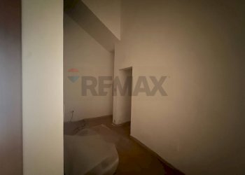 Hall / corridoio - Casa indipendente Pachino - foto 9