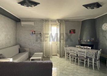 Sala da pranzo - Appartamento Via Giuseppe Bartolo
 
75, Pachino - foto 31