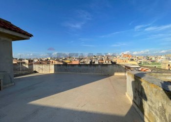 Terrazza - Appartamento Via Giuseppe Bartolo
 
75, Pachino - foto 35