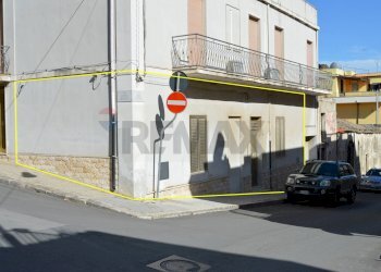 Edificio all\'aperto - Appartamento via Rattazzi
 
108, Pachino - foto 1