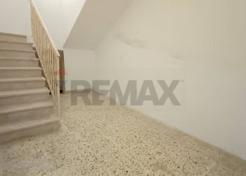 Scale - Appartamento via Rattazzi
 
108, Pachino - foto 8