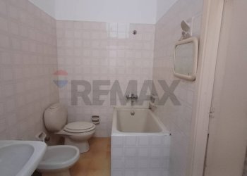 Bagno - Appartamento via Rattazzi
 
108, Pachino - foto 12