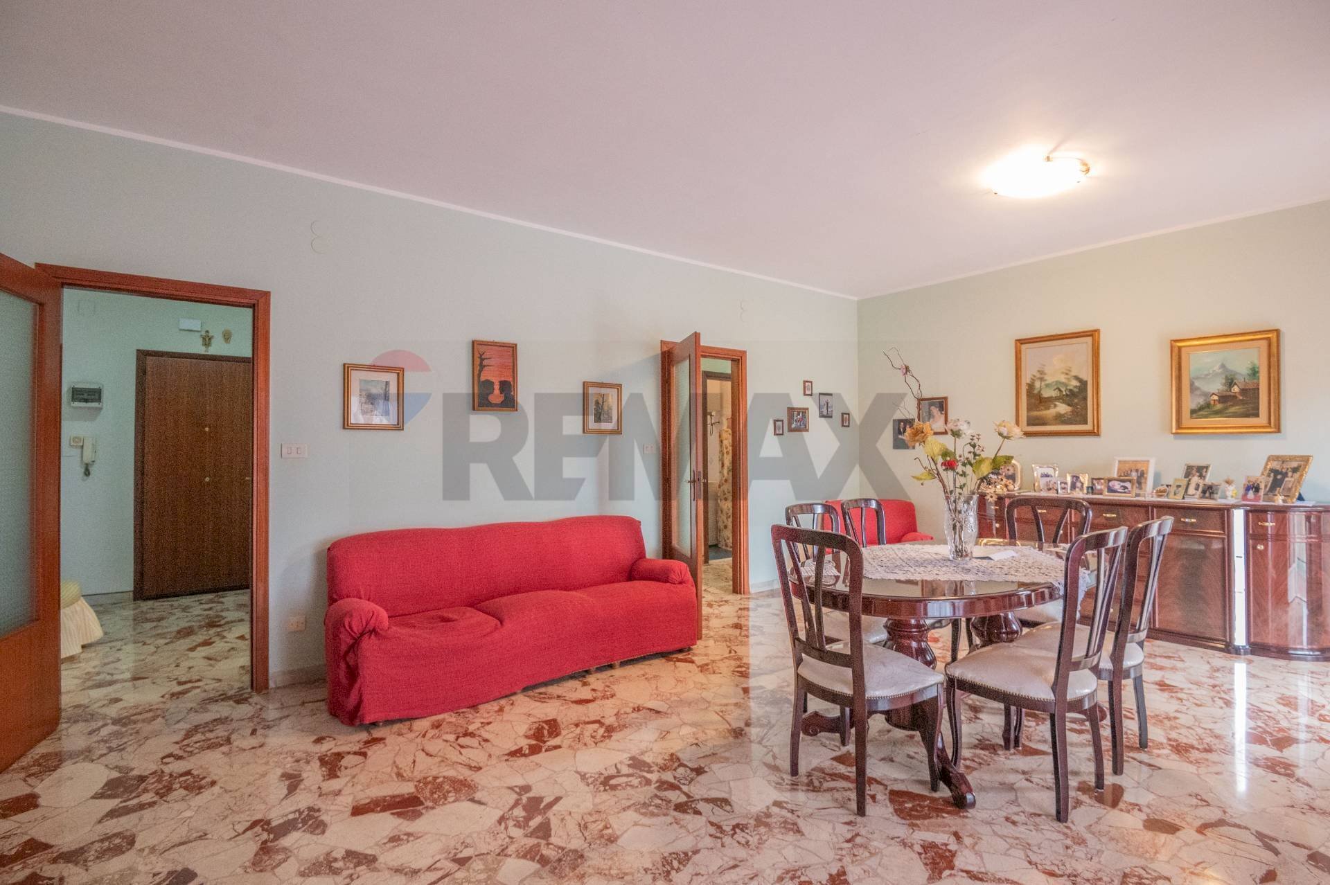 Sala da pranzo - Apartment Via della Pentapoli
9, Priolo Gargallo - photo 2