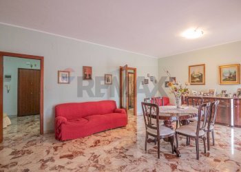 Sala da pranzo - Appartamento Via della Pentapoli
 
9, Priolo Gargallo - foto 6
