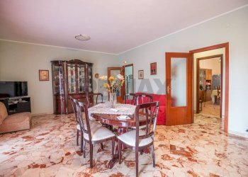 Sala da pranzo - Appartamento Via della Pentapoli
 
9, Priolo Gargallo - foto 25