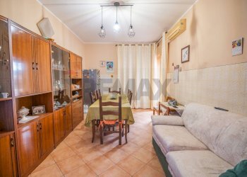 Sala da pranzo - Appartamento Via della Pentapoli
 
9, Priolo Gargallo - foto 26