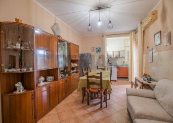 Sala da pranzo - Appartamento Via della Pentapoli
 
9, Priolo Gargallo - foto 28
