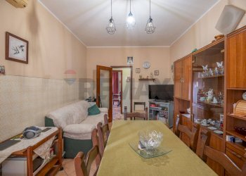 Sala da pranzo - Appartamento Via della Pentapoli
 
9, Priolo Gargallo - foto 32