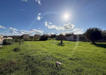 Giardino - Terreno edificabile via Santo Sebastiano, Priolo Gargallo - foto 1