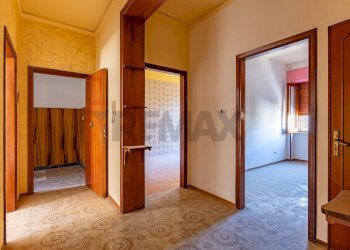 Hall / corridoio - Independent house Via Iblea
 
173, Melilli - photo 13