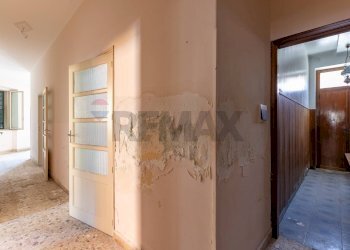 Hall / corridoio - Independent house Via Iblea
 
173, Melilli - photo 34