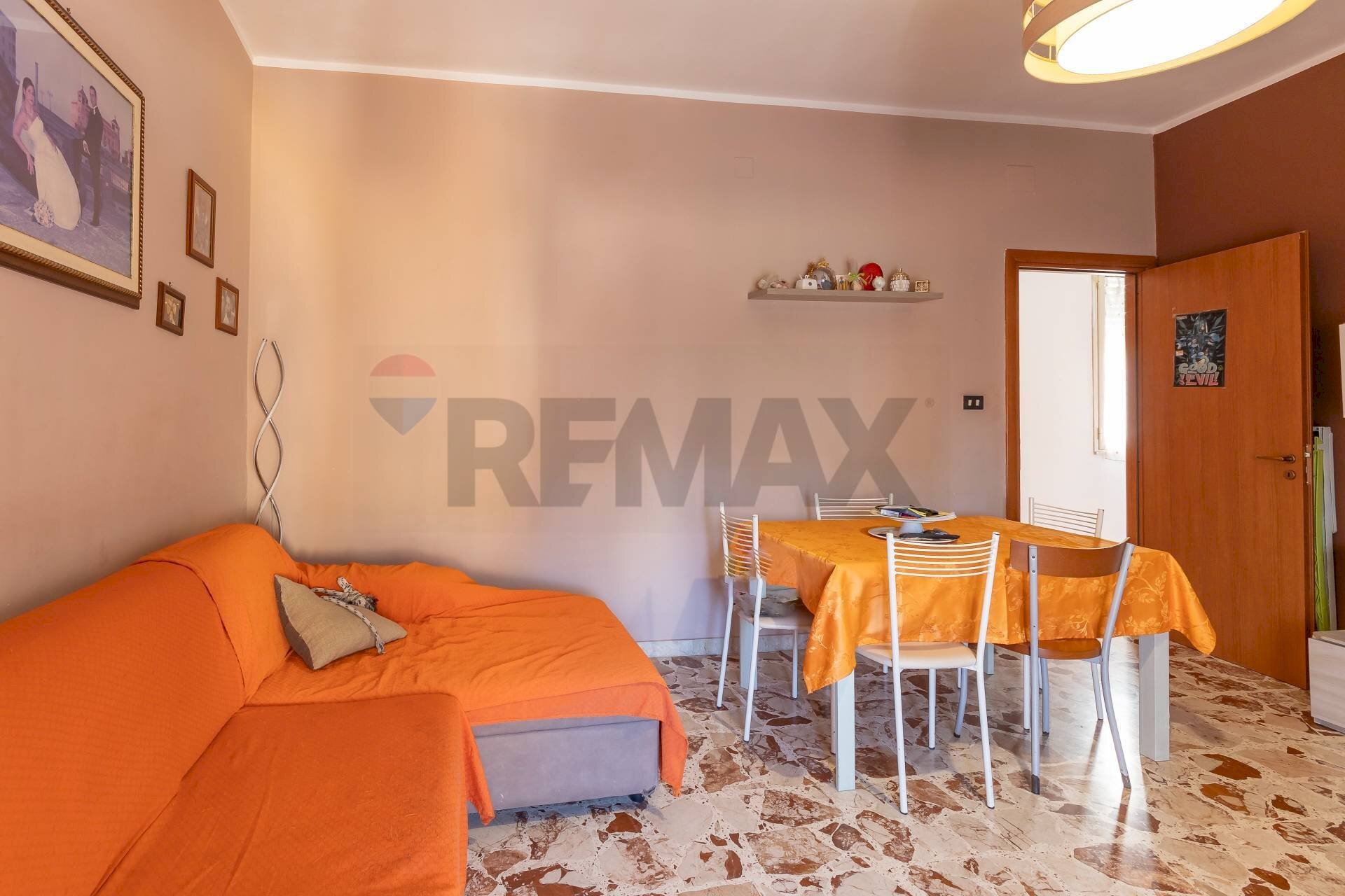 Sala da pranzo - Three-room apartment Via Ancona
 
27, Siracusa - photo 3