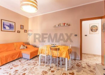 Sala da pranzo - Trilocale Via Ancona
 
27, Siracusa - foto 2