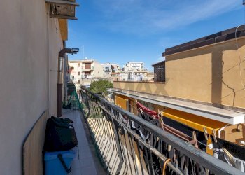 Balcone - Trilocale Via Ancona
 
27, Siracusa - foto 20