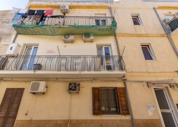 Edificio all\'aperto - Trilocale Via Ancona
 
27, Siracusa - foto 26