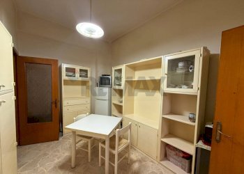 Sala da pranzo - Bilocale Via dell'Angelo Custode
 
20, Priolo Gargallo - foto 6