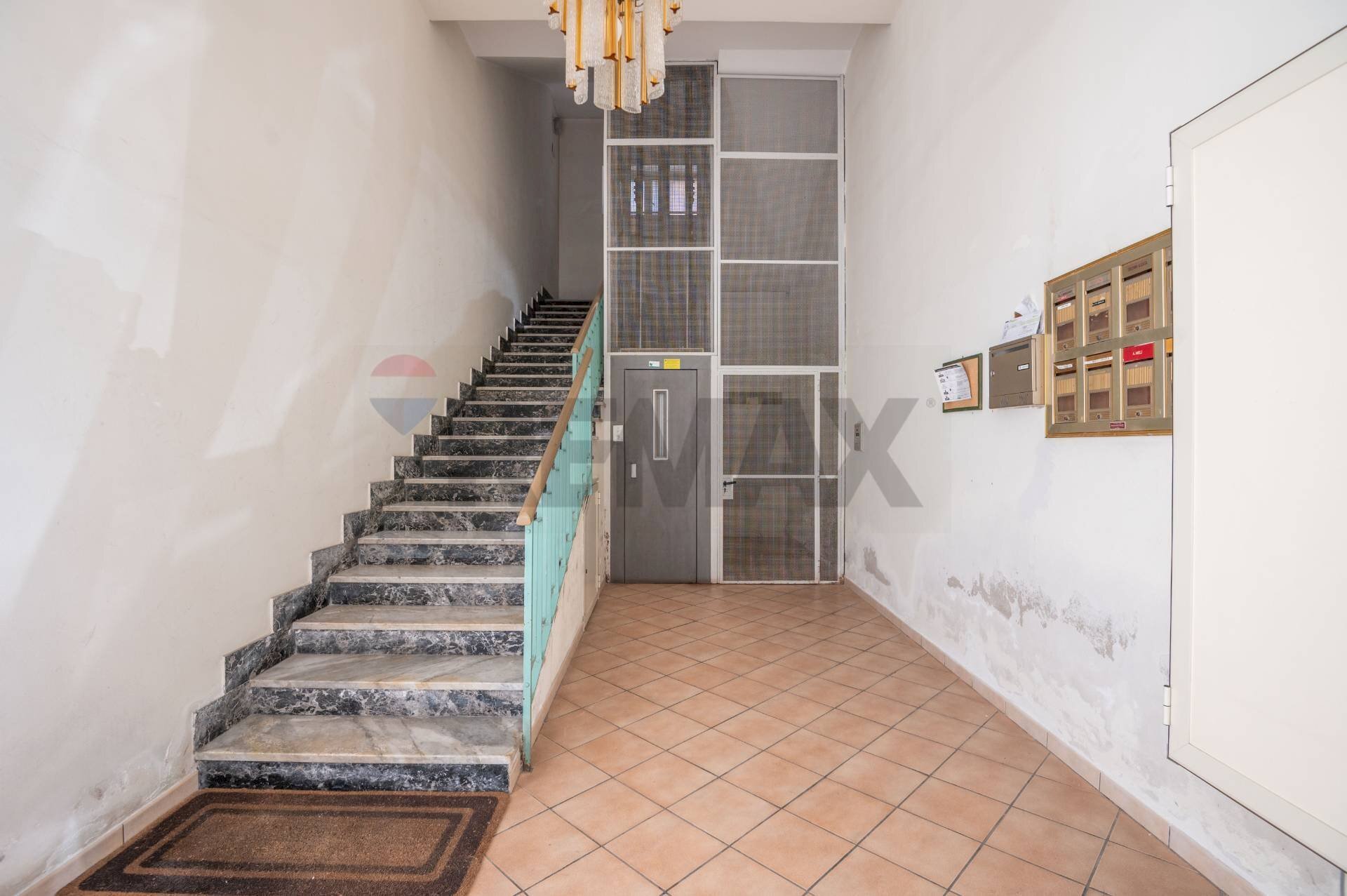 Scale - Three-room apartment VIA SOCRATE
25, Siracusa - photo 2