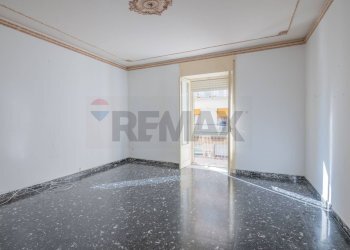 Stanza vuota - Trilocale VIA SOCRATE
 
25, Siracusa - foto 8