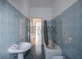 Bagno - Trilocale VIA SOCRATE
 
25, Siracusa - foto 14