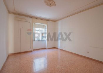 Stanza vuota - Trilocale VIA SOCRATE
 
25, Siracusa - foto 15