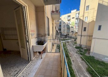 Balcone - Trilocale VIA SOCRATE
 
25, Siracusa - foto 21
