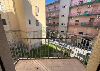 Balcone - Trilocale VIA SOCRATE
 
25, Siracusa - foto 33