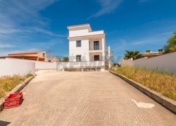 Facciata - Trilocale Via Dello Zafferano
 
54, Ispica - foto 10