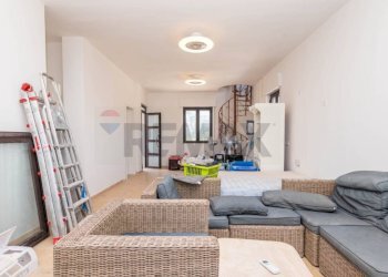 Soggiorno - Three-room apartment Via Dello Zafferano
 
54, Ispica - photo 1