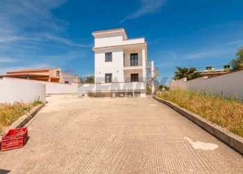 Facciata - Three-room apartment Via Dello Zafferano
 
54, Ispica - photo 7