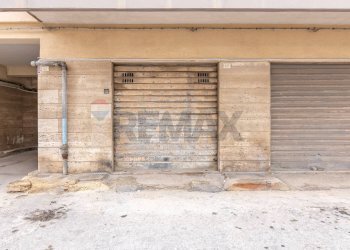 Garage - Appartamento Via Sofio Ferrero
 
27, Siracusa - foto 14