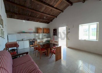 Sala da pranzo - Villa SP 26 Coste Sant'Ippolito, Pachino - foto 20