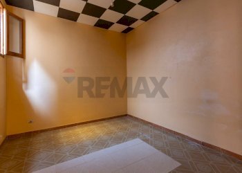 Stanza vuota - Casa indipendente via ambrosoli
 
7, Rosolini - foto 29