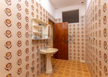 Bagno - Casa indipendente via ambrosoli
 
7, Rosolini - foto 45