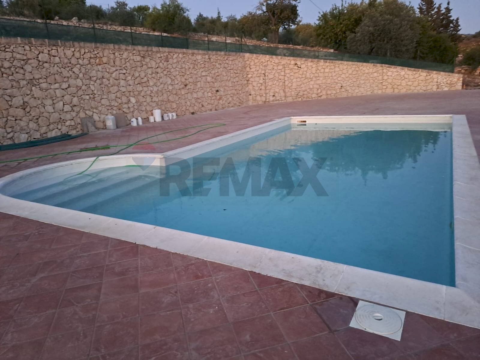 Piscina - Villa contrada donnagona, Chiaramonte Gulfi - photo 3