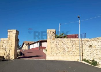 Edificio all\'aperto - Villa contrada donnagona, Chiaramonte Gulfi - foto 12