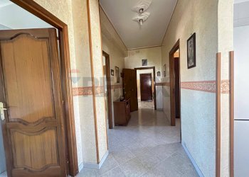 Hall / corridoio - Trilocale Via Reno
 
9, Priolo Gargallo - foto 6