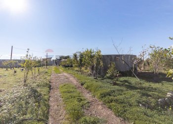 Giardino - Villa via garda
 
51, Melilli - foto 5