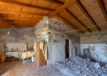 Stanza vuota - Villa via garda
 
51, Melilli - foto 11