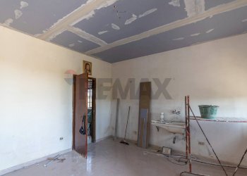 Stanza vuota - Villa via garda
 
51, Melilli - foto 13