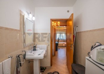 Bagno - Quadrilocale via delle orchidee
 
19, Melilli - foto 11