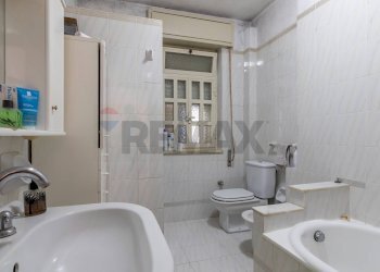 Bagno - Casa semi indipendente Via Resuttano
 
6, Siracusa - foto 22