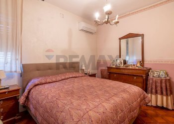 Camera / camera da letto - Casa semi indipendente Via Resuttano
 
6, Siracusa - foto 24