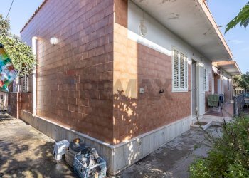 Casa all\'aperto - Casa semi indipendente Via Resuttano
 
6, Siracusa - foto 34