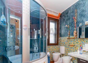 Bagno - Casa semi indipendente via tacito
 
5, Siracusa - foto 16