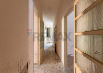 Hall / corridoio - Appartamento via Iblea, Melilli - foto 5