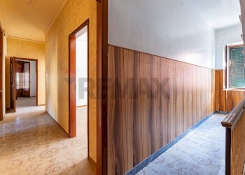 Hall / corridoio - Appartamento via Iblea
 
2, Melilli - foto 24