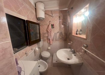 Bagno - Casa indipendente VIA VINCENZO MOSCUZZA
 
9, Siracusa - foto 9