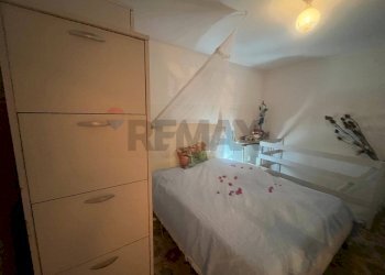 Camera / camera da letto - Casa indipendente VIA VINCENZO MOSCUZZA
 
9, Siracusa - foto 21