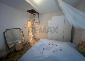 Camera / camera da letto - Casa indipendente VIA VINCENZO MOSCUZZA
 
9, Siracusa - foto 24